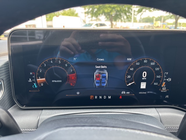 Vehicle image 15 of 28