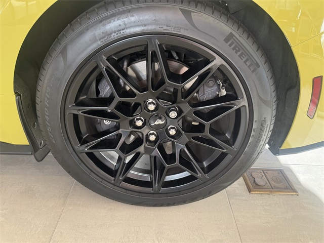 2025 Ford Mustang GT Premium Image 4 of 23