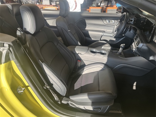 2025 Ford Mustang GT Premium Image 5 of 23