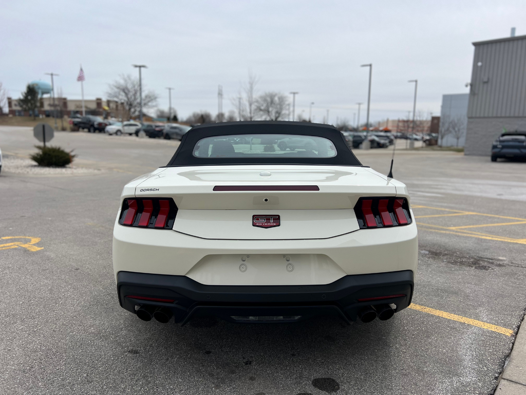 Vehicle image 8 of 26