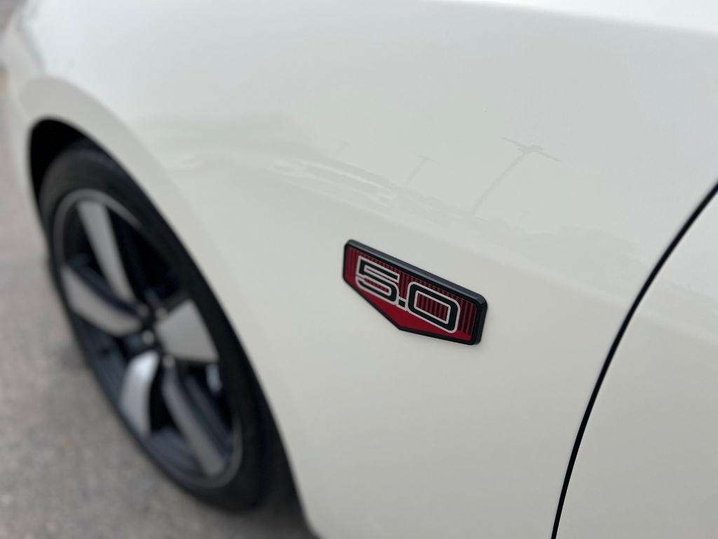 Vehicle image 21 of 26