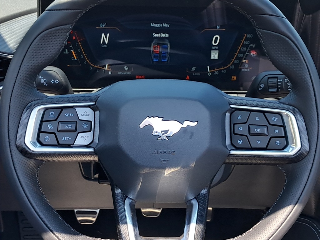 Vehicle image 14 of 23