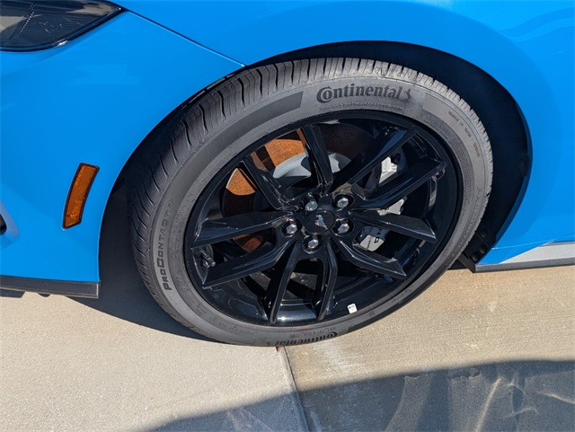 2025 Ford Mustang GT Premium Image 6 of 12