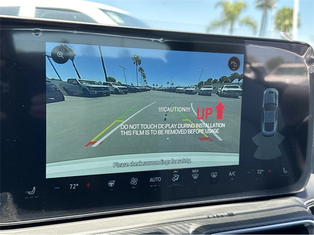 Vehicle image 22 of 40