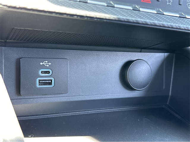 Vehicle image 40 of 40