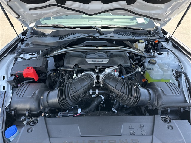 Vehicle image 7 of 40