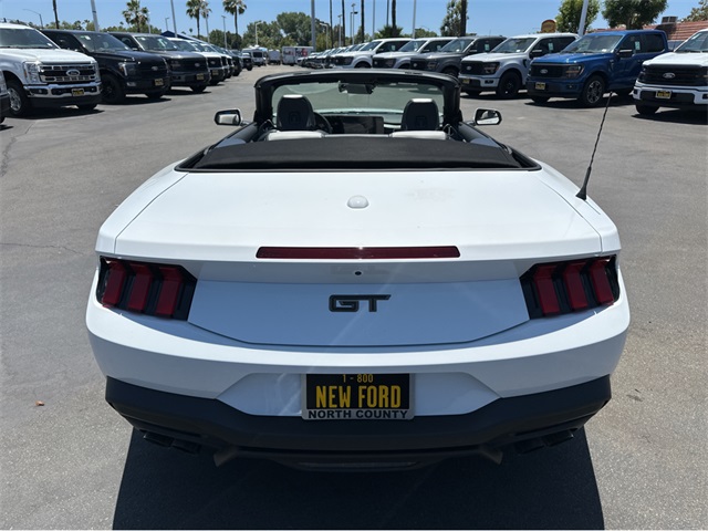 Vehicle image 5 of 40