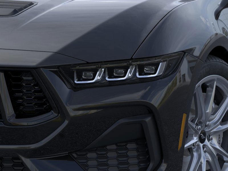 Vehicle image 19 of 22