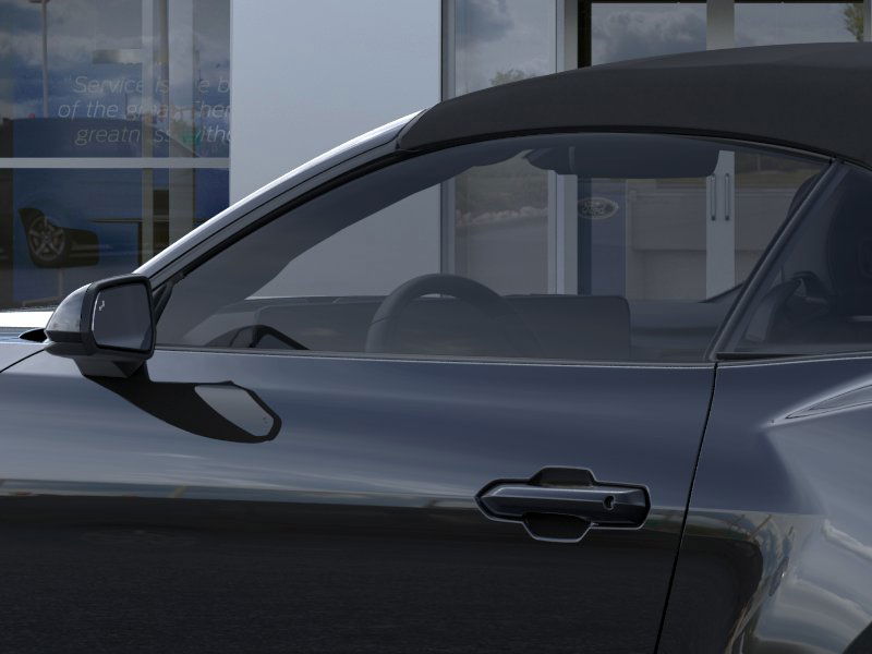 Vehicle image 20 of 22