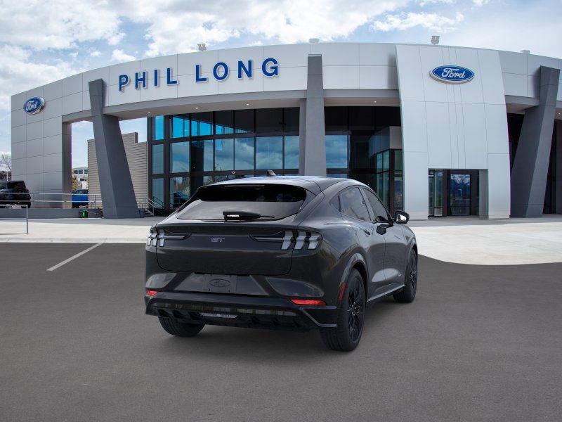 2025 Ford Mustang Mach-E GT Image 5 of 22