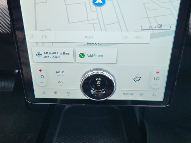 Vehicle image 14 of 22
