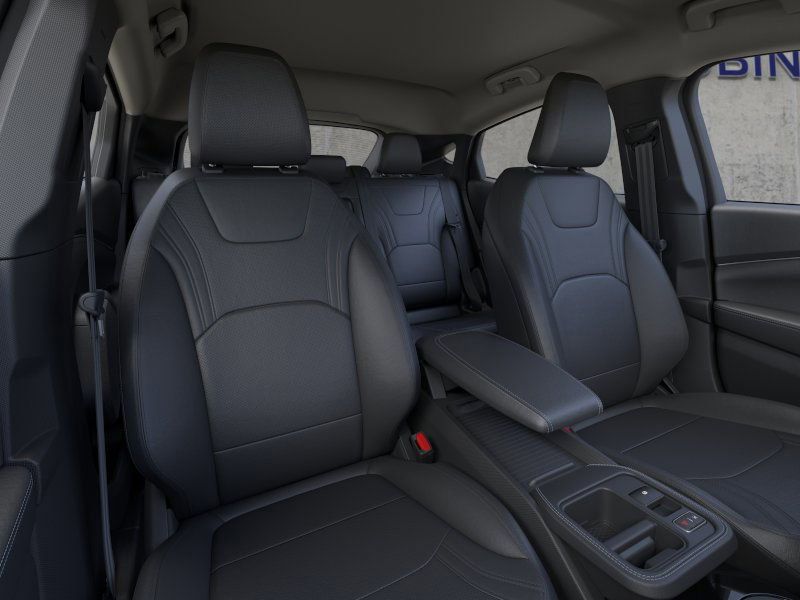 Vehicle image 10 of 22