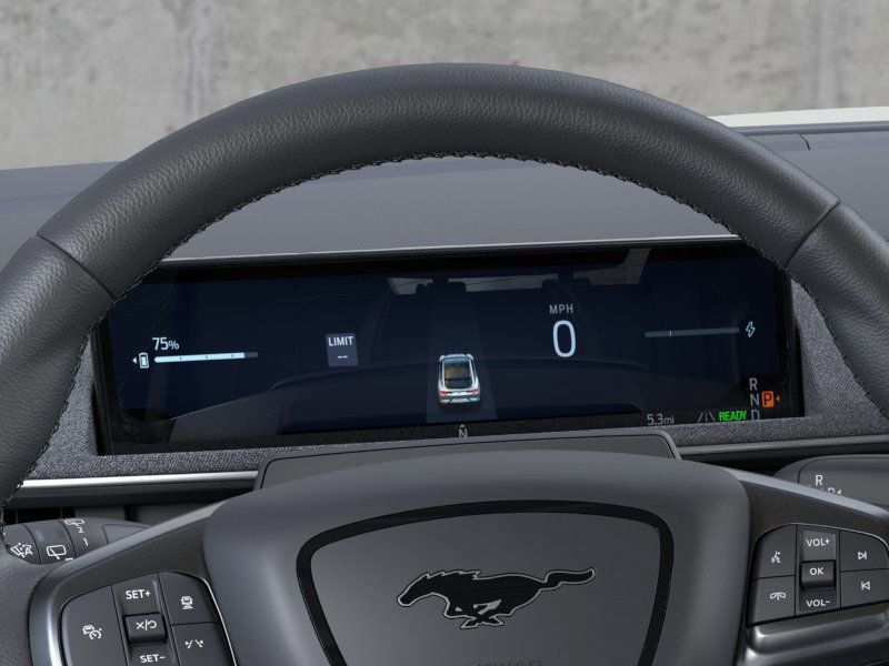 Vehicle image 13 of 22