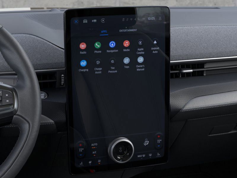 Vehicle image 14 of 22