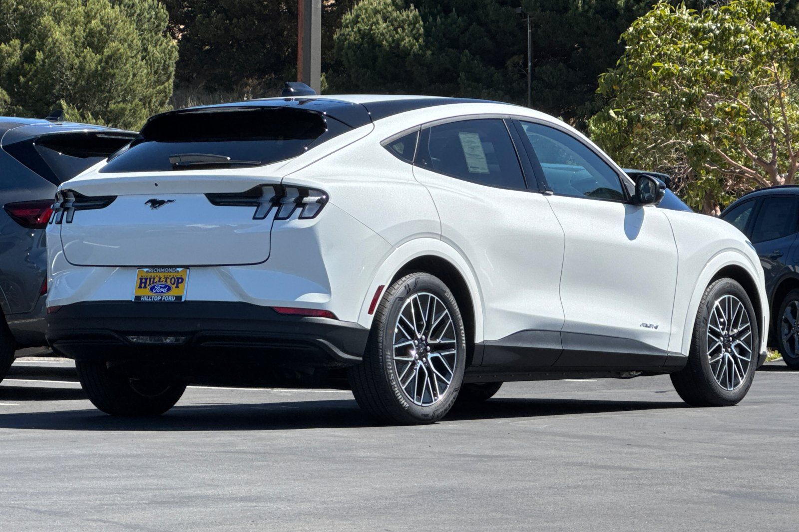 2025 Ford Mustang Mach-E Premium Image 6 of 28