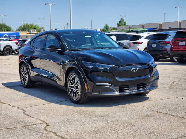 Vehicle image 2 of 22