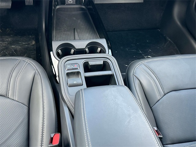 2025 Ford Mustang Mach-E Premium Image 17 of 35