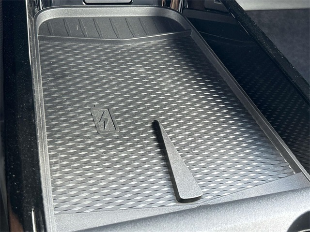 2025 Ford Mustang Mach-E Premium Image 34 of 35