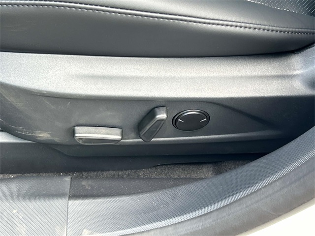 2025 Ford Mustang Mach-E Premium Image 35 of 35