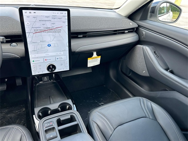 2025 Ford Mustang Mach-E Premium Image 26 of 35
