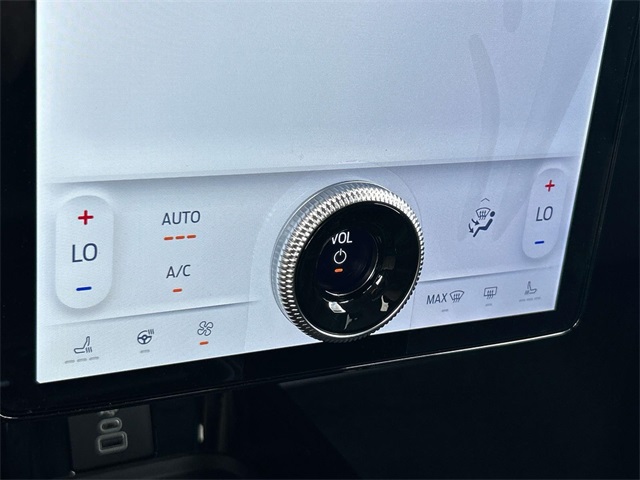 2025 Ford Mustang Mach-E Premium Image 30 of 35