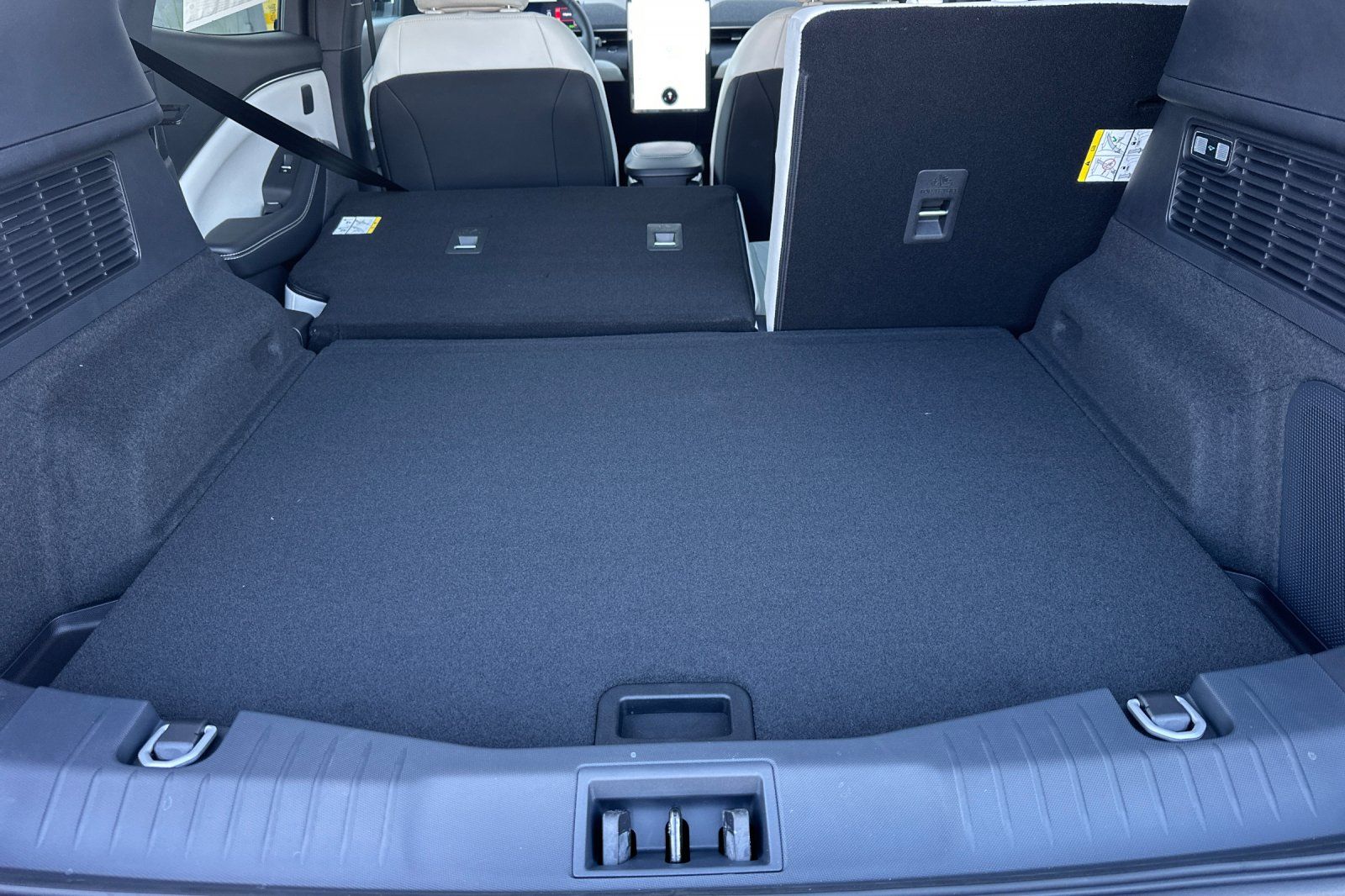 2025 Ford Mustang Mach-E Premium Image 10 of 27