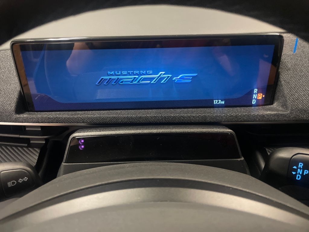 2025 Ford Mustang Mach-E Premium Image 23 of 24