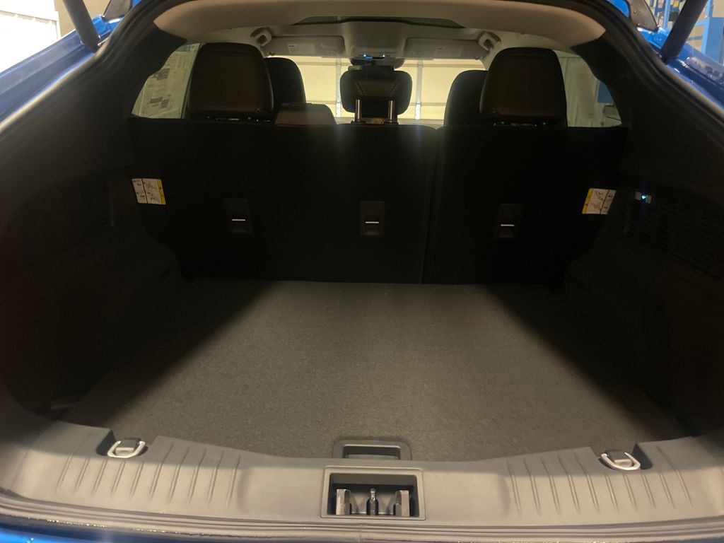 2025 Ford Mustang Mach-E Premium Image 8 of 24