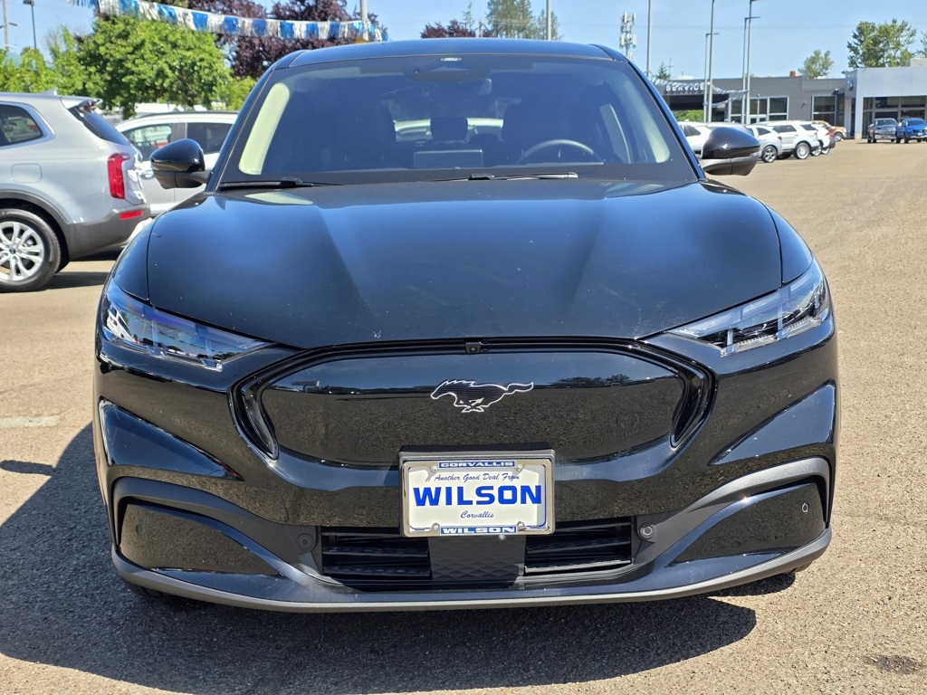 Vehicle image 12 of 33