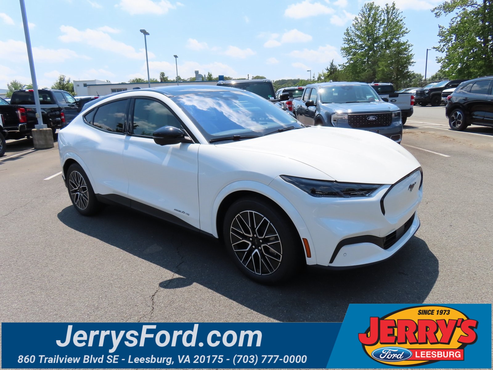 Vehicle image 6 of 41