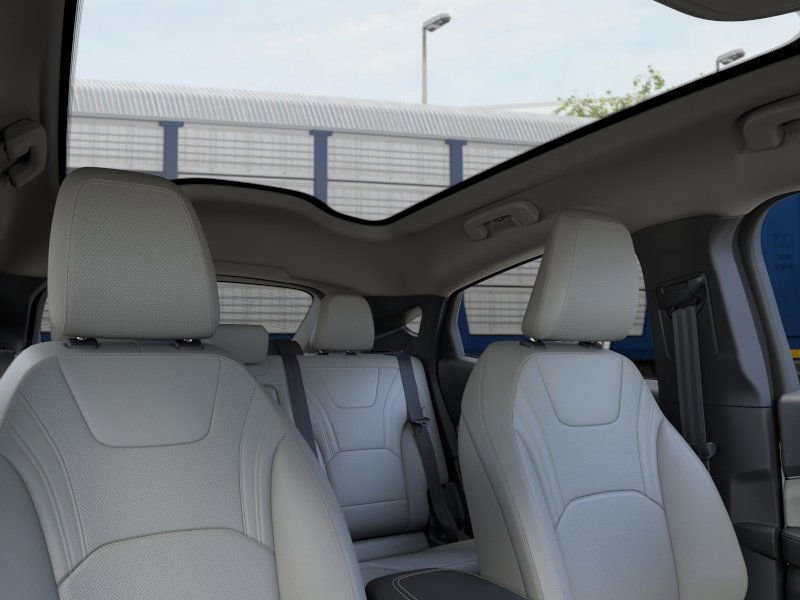 Vehicle image 20 of 41