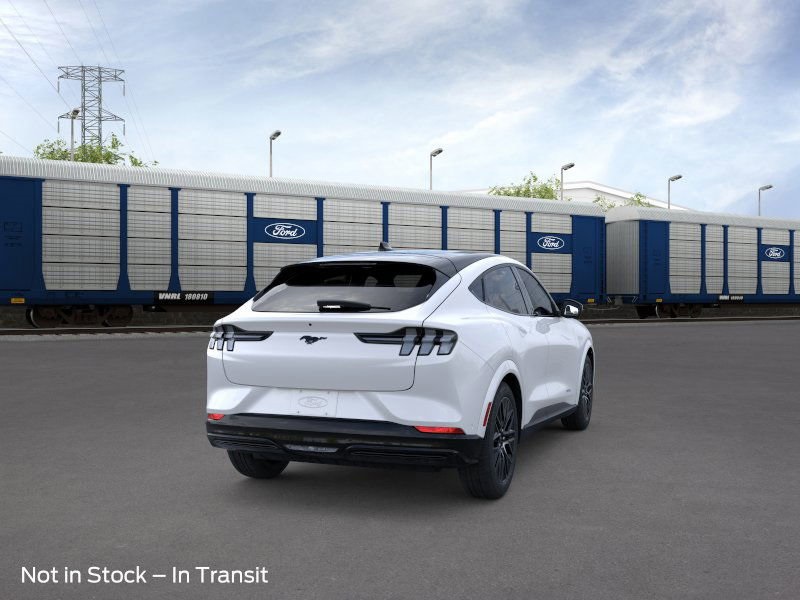 Vehicle image 8 of 41