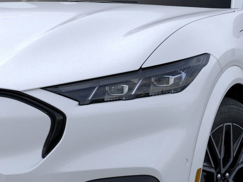 Vehicle image 36 of 41