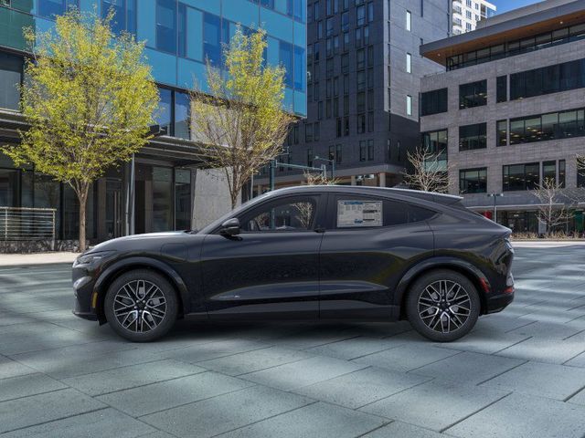 2025 Ford Mustang Mach-E Premium Image 8 of 22