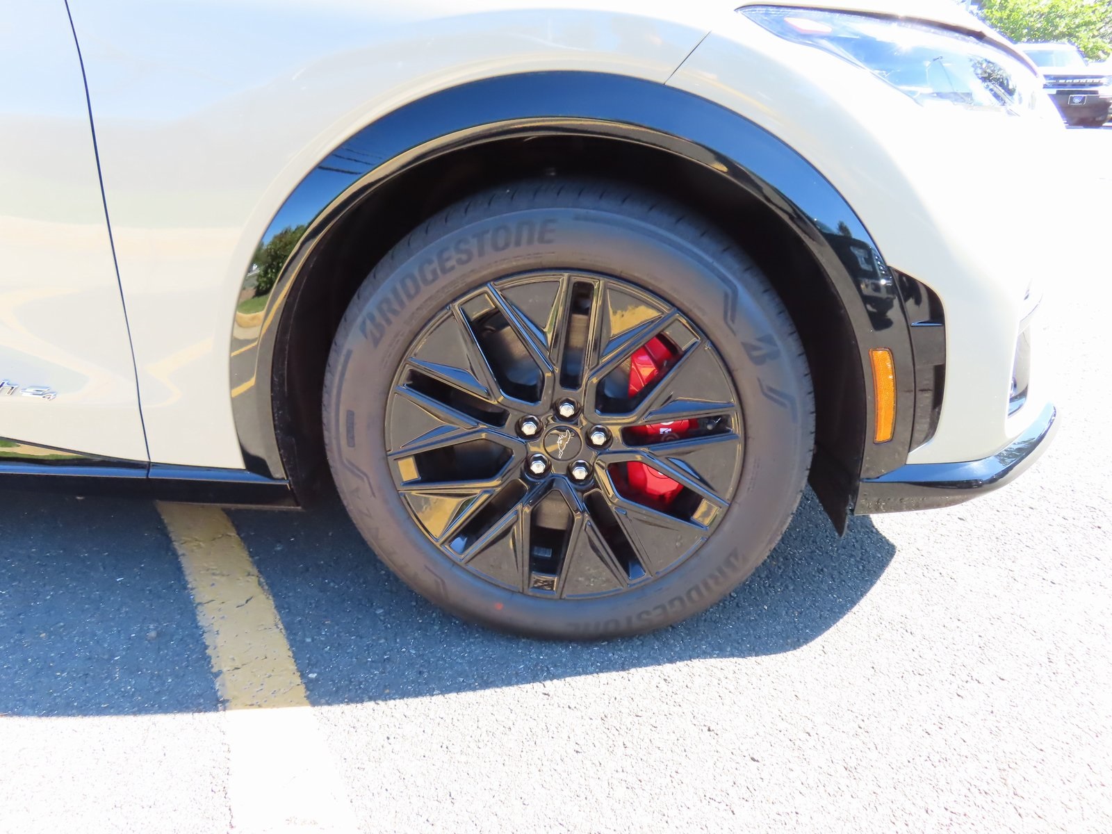 2025 Ford Mustang Mach-E Premium Image 12 of 27