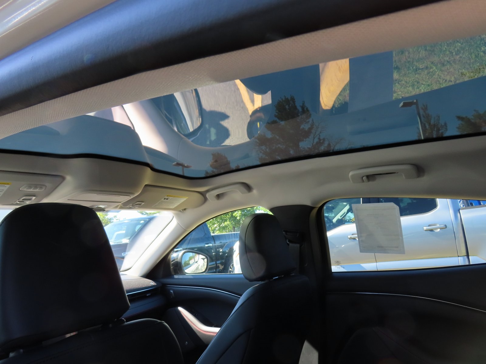 2025 Ford Mustang Mach-E Premium Image 27 of 27