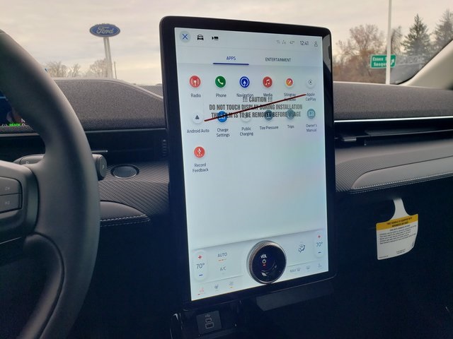 2025 Ford Mustang Mach-E Premium Image 22 of 34