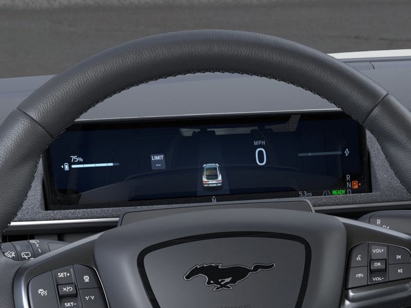 Vehicle image 13 of 22