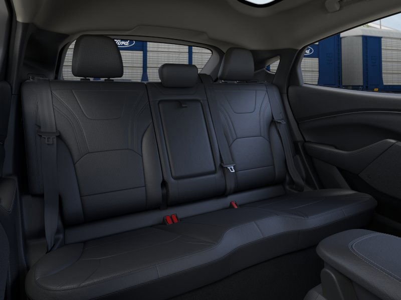 Vehicle image 19 of 22