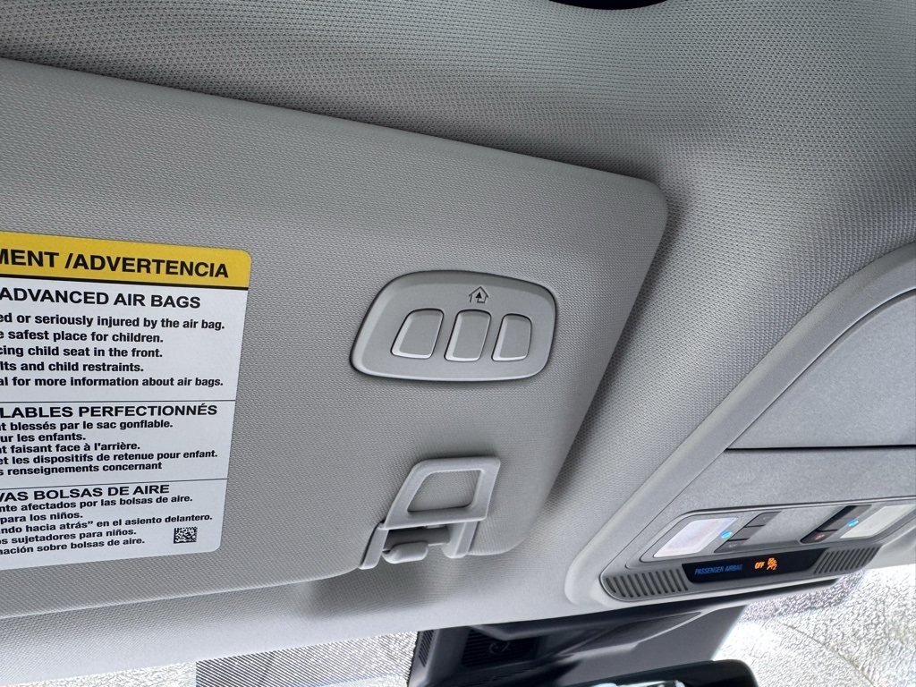 2025 Ford Mustang Mach-E Premium Image 36 of 47