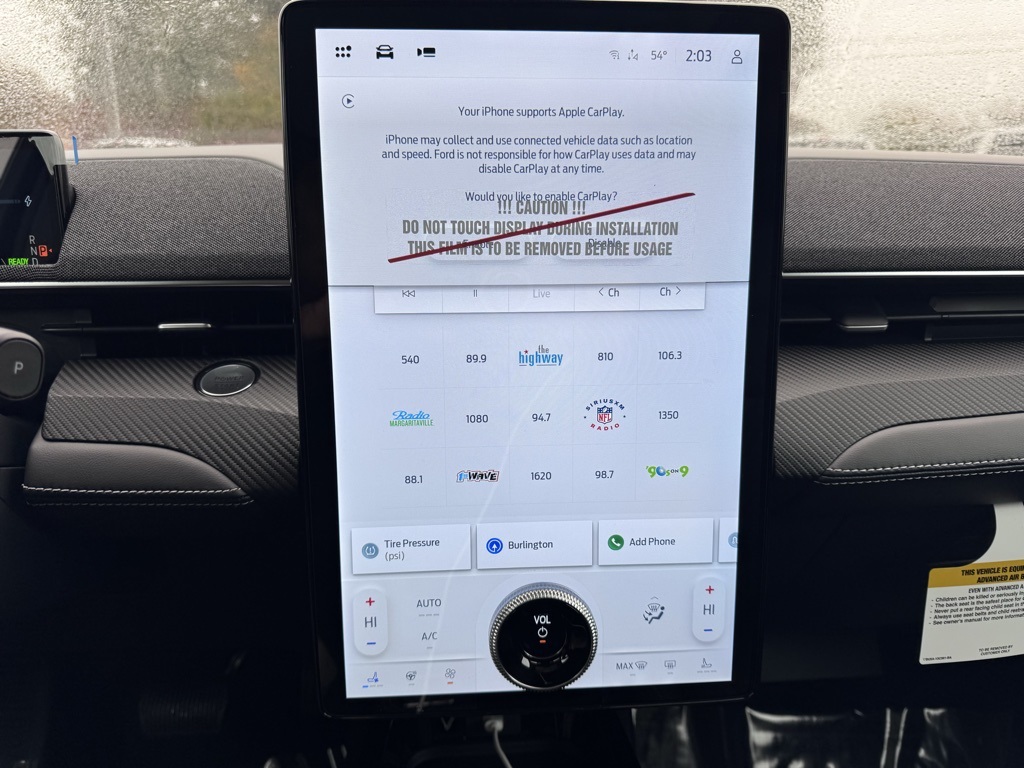 2025 Ford Mustang Mach-E Premium Image 25 of 47