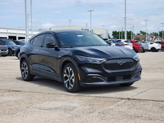Vehicle image 2 of 22