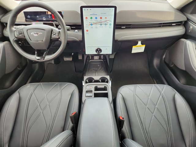 Vehicle image 19 of 22