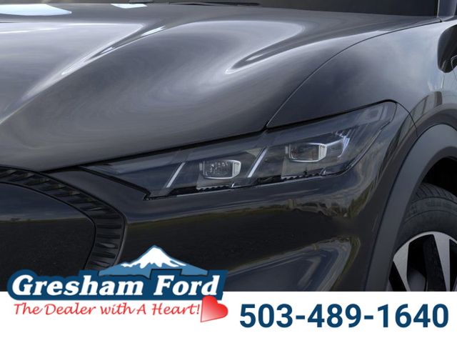 Vehicle image 18 of 22