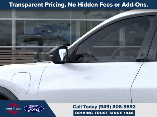 Vehicle image 20 of 22