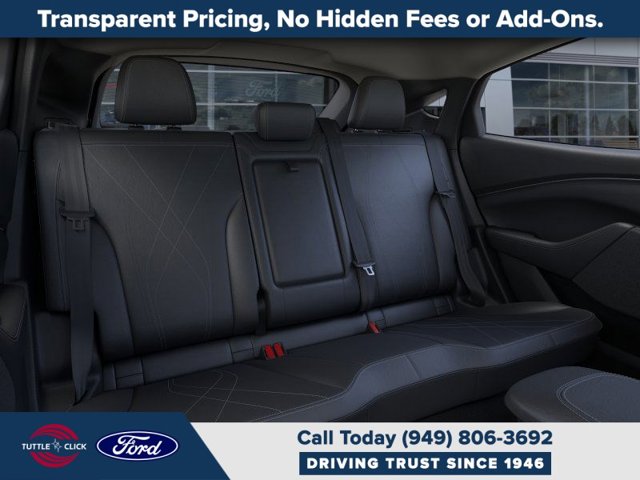 Vehicle image 11 of 22