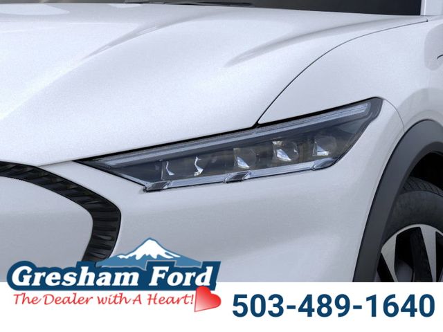 Vehicle image 18 of 22