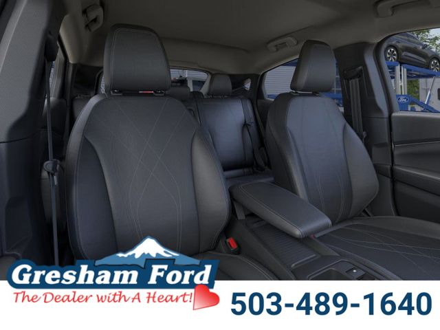 Vehicle image 10 of 22