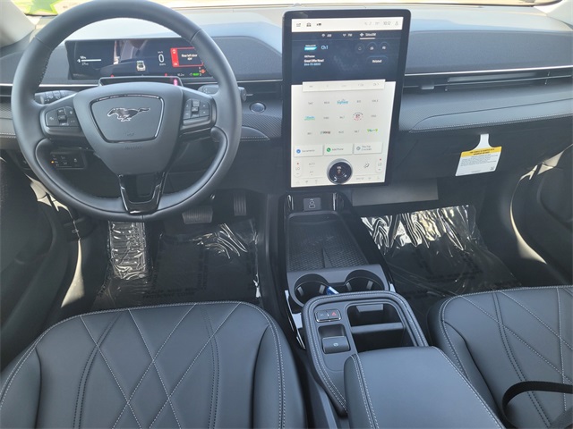 Vehicle image 5 of 11