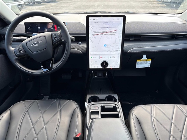 Vehicle image 14 of 31